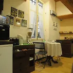 Beatrice Nocleg ze śniadaniem 3*