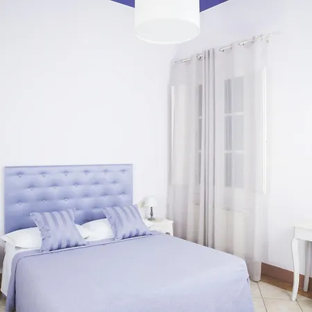 לינה וארוחת בוקר Beatrice