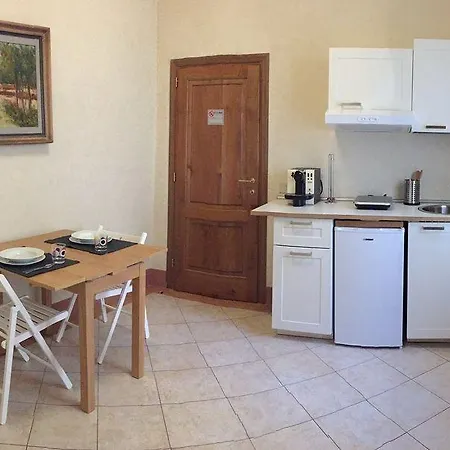 Beatrice לינה וארוחת בוקר